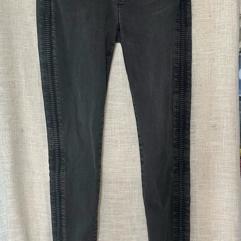 Stylish Black Women's Jeans